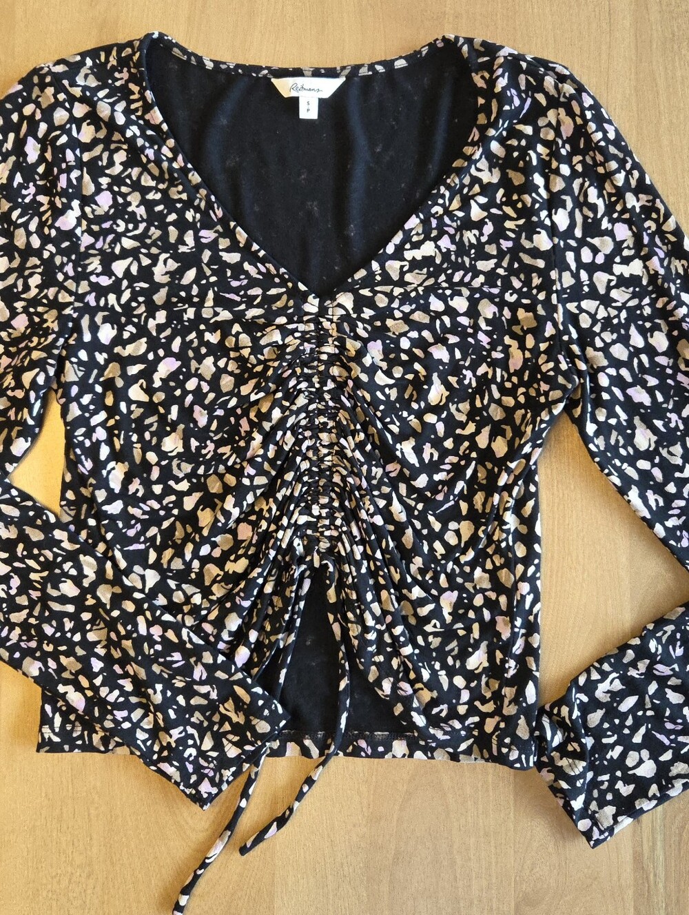 Reitmans Ruched Front Long Sleeve Top Abstract Floral Print